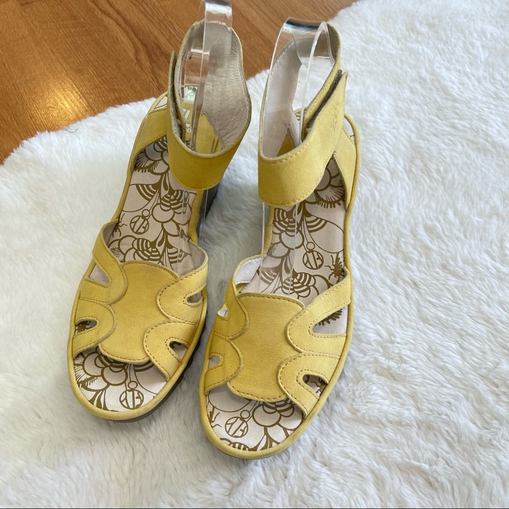 Fly London Light Yellow Leather Wedge Sandals - Picture 3 of 11